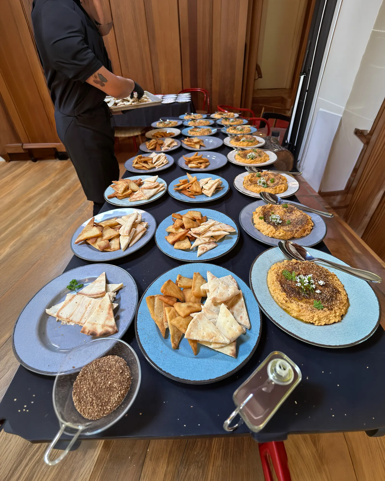 Custom Wedding Cake Collection - Lugo's Kitchen