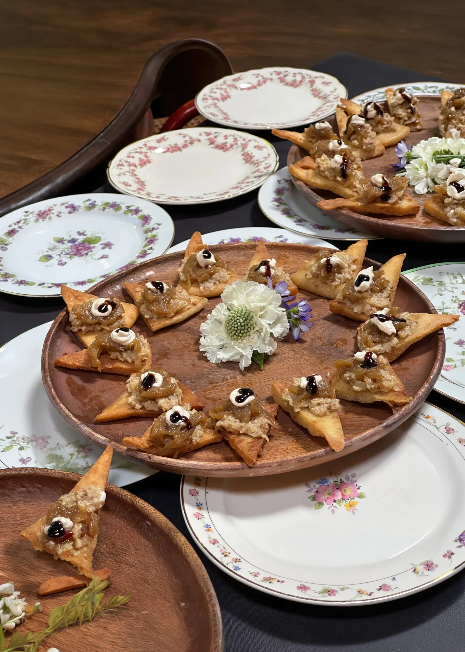 Gourmet Mezze & Pita Spread - Lugo's Kitchen